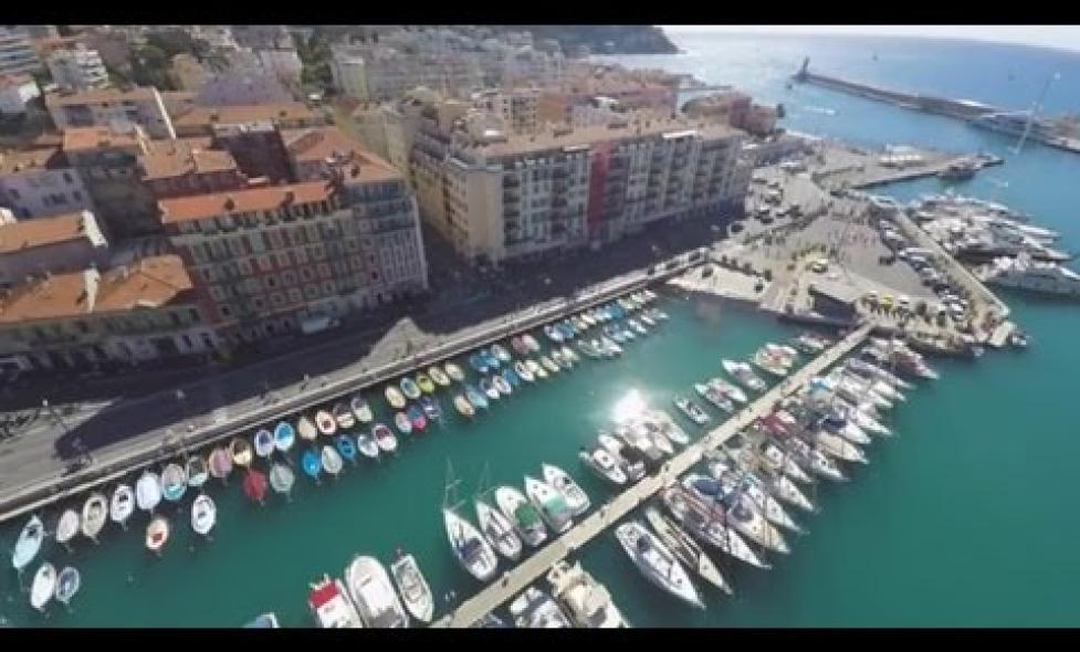 Plongez au coeur de l'histoire du port de Nice - Lire la vidéo, fenêtre modale